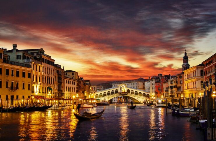 Holiday Destinations – Most Colorful Cities around the Globe Holiday Destinations